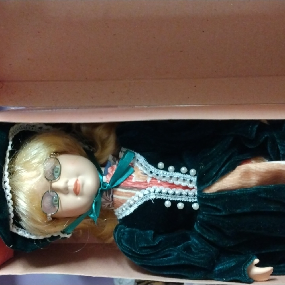 Porcelain Doll Collectable - Picture 3 of 3